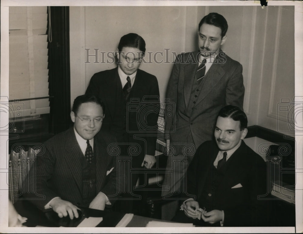1937 Press Photo Prosecutor Thomas E Dewey and Staff - nep06059