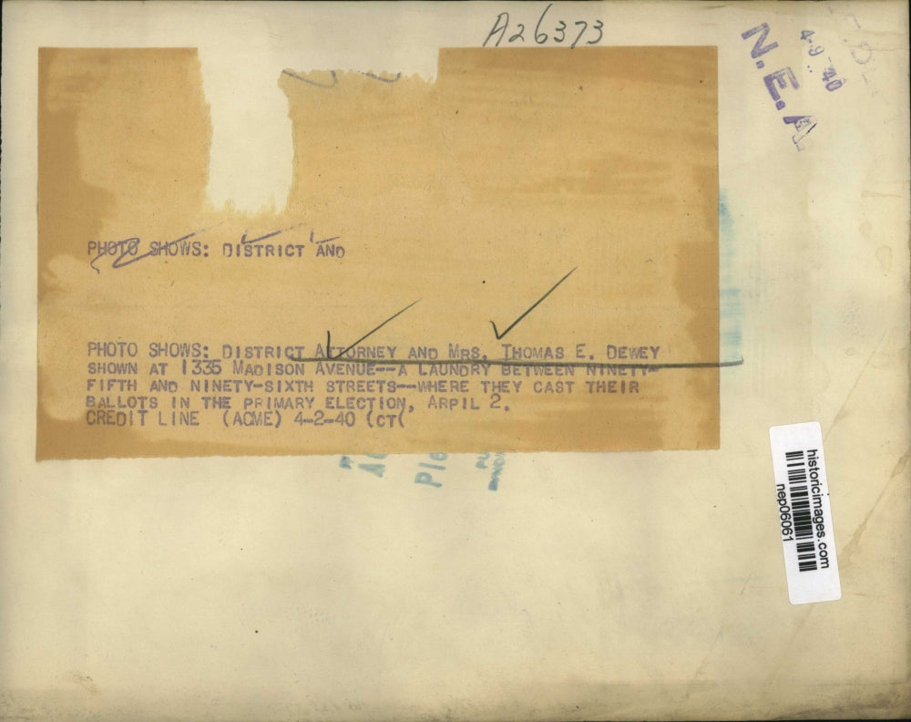 1940 Press Photo Mr & Mrs Thomas Dewey Cast Ballots in Primary Election New York