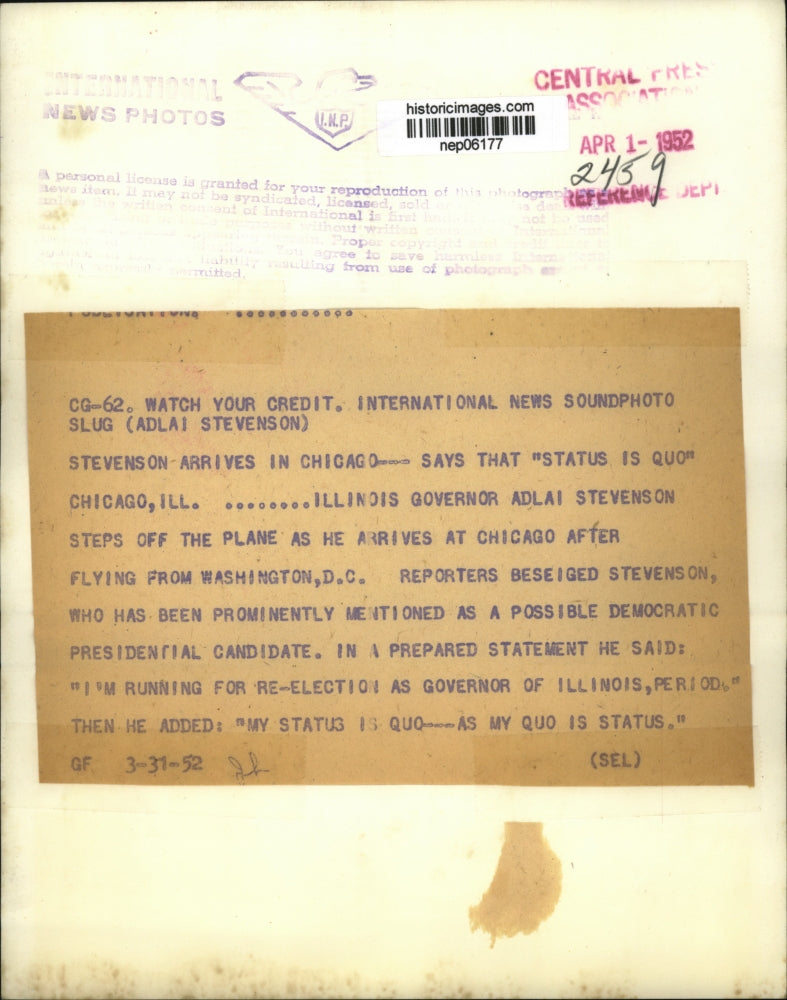 1952 Press Photo Adlai Stevenson Arrives in Washington, D.C., Announces Campaign