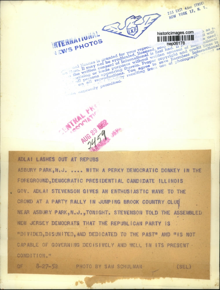 1952 Press Photo Gov Adlai Stevenson Criticizes Republican Party at Convention