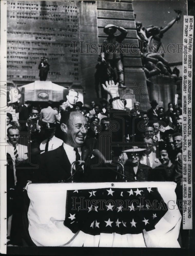 1956 Press Photo Adlai Stevenson at Military Monument, Indianapolis, Indiana