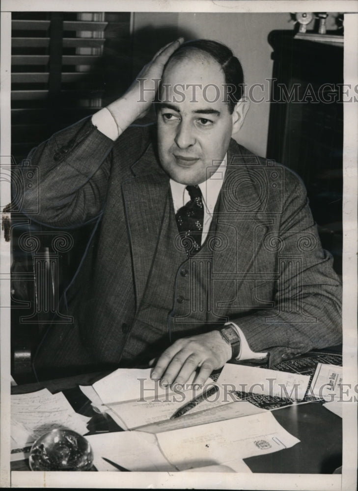 1938 Press Photo Consul Max R. Glazer at F. Donald Coster Inquiry, Boston