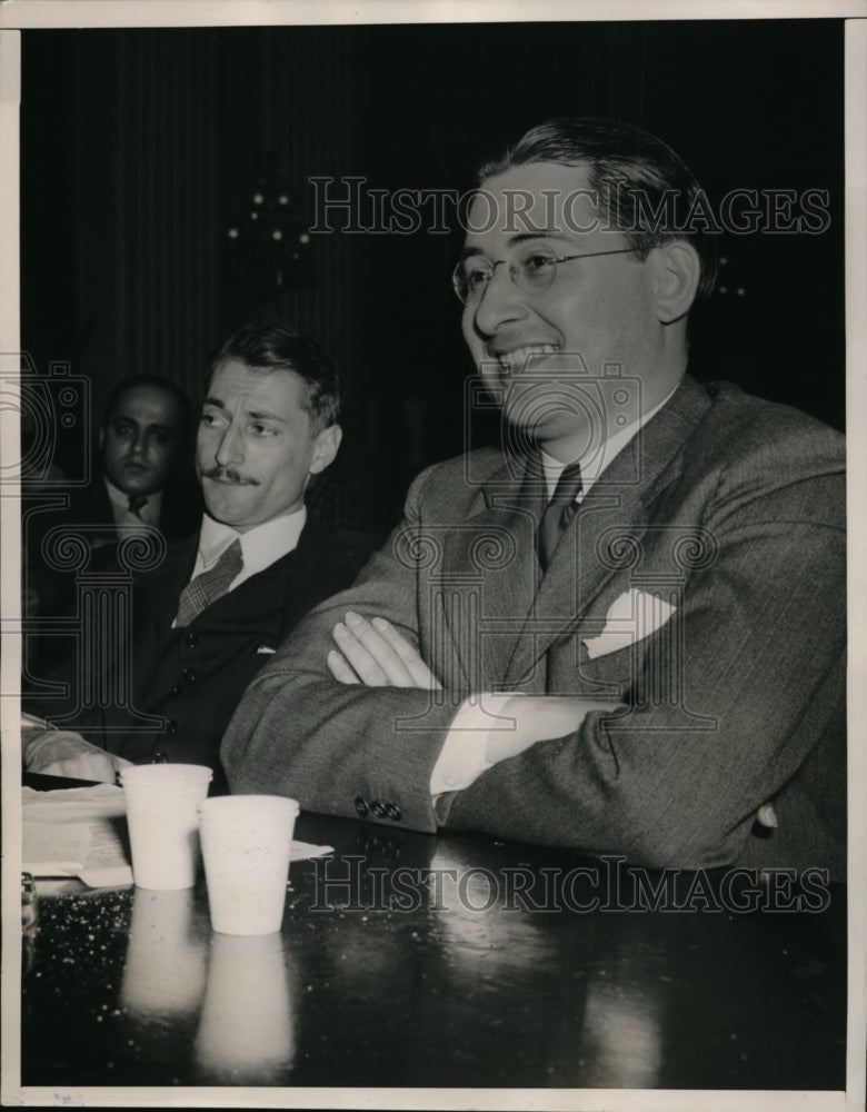 Load image into Gallery viewer, 1940 Press Photo Dr. Albert Blumberg &amp; Sol Cohn at Dies committee Hearing

