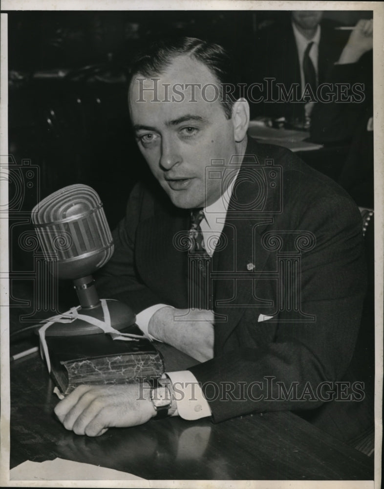 Load image into Gallery viewer, 1946 Press Photo John F. Sonnett at Pearl Harbor Investigation Committee
