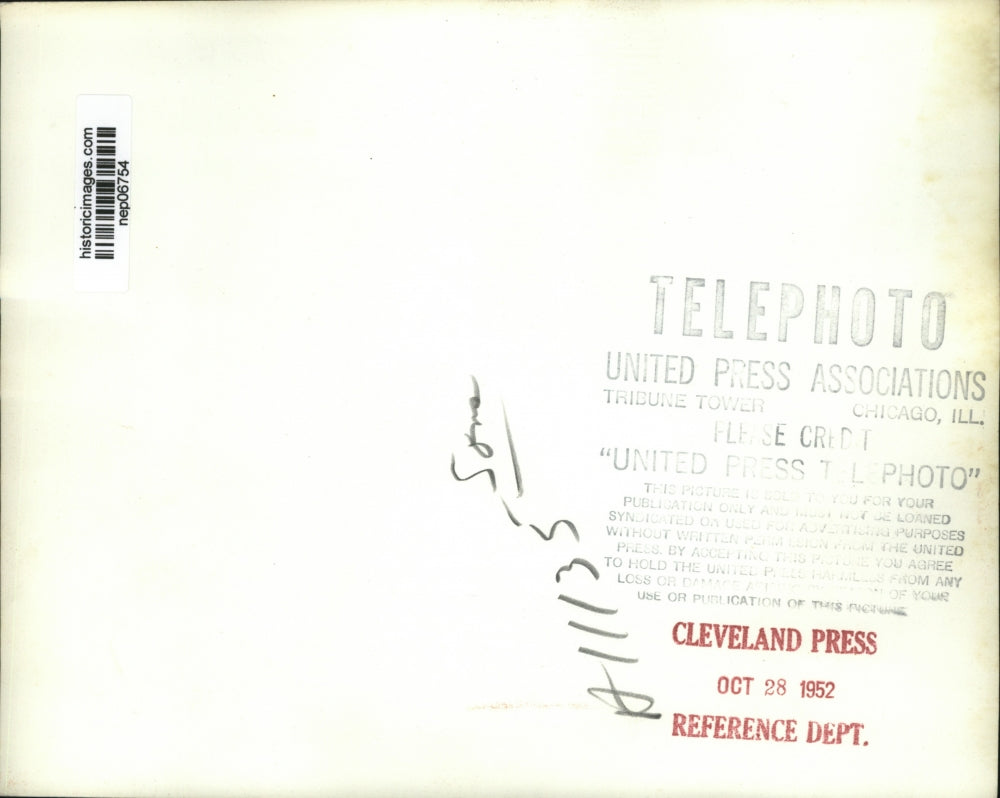 1952 Press Photo Governor Adlai Stevenson, Rev Wilburn Miller in MA - nep06754