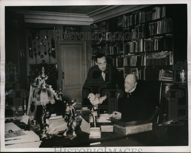 Load image into Gallery viewer, 1938 Press Photo Duke if Guise &amp; Count of Paris at House of Orleans Bourbon
