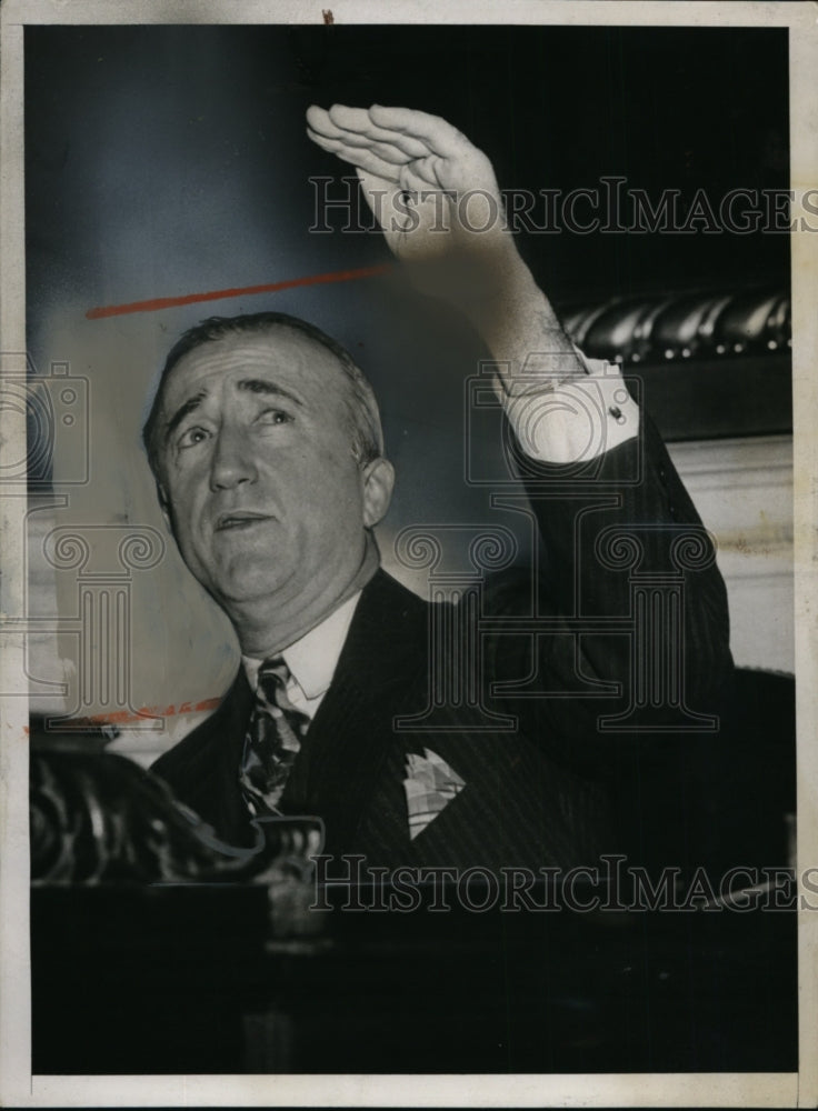 Load image into Gallery viewer, 1939 Press Photo Senator James Byrnes Chairman of Senate Unemployment Committee
