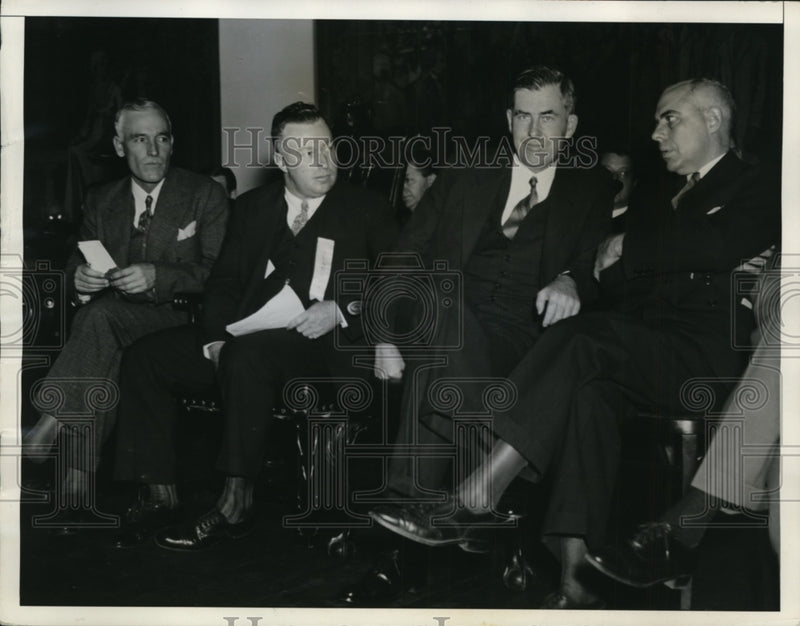 Load image into Gallery viewer, 1935 Press Photo 3,000 Dirt Farmers to Testify to Efficacy of AAA - nep07041

