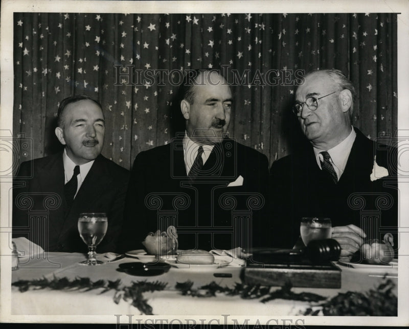 Load image into Gallery viewer, 1941 Press Photo Eire's Minister for Coordination of Defense at Waldorf Astoria
