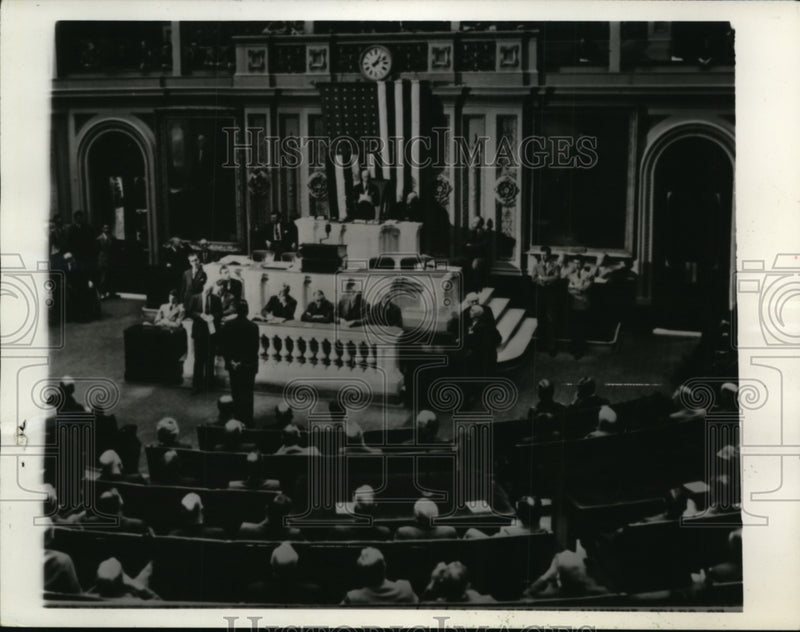 Load image into Gallery viewer, 1942 Press Photo President Manuel Prado of Peru at House of Representatives
