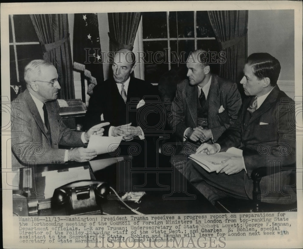 1947 Press Photo President Truman Receives Progress Report of Foreign Ministers
