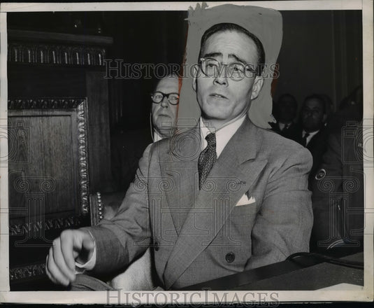 1951 Press Photo Merl Young Alleged Influence Peddler - nep07445