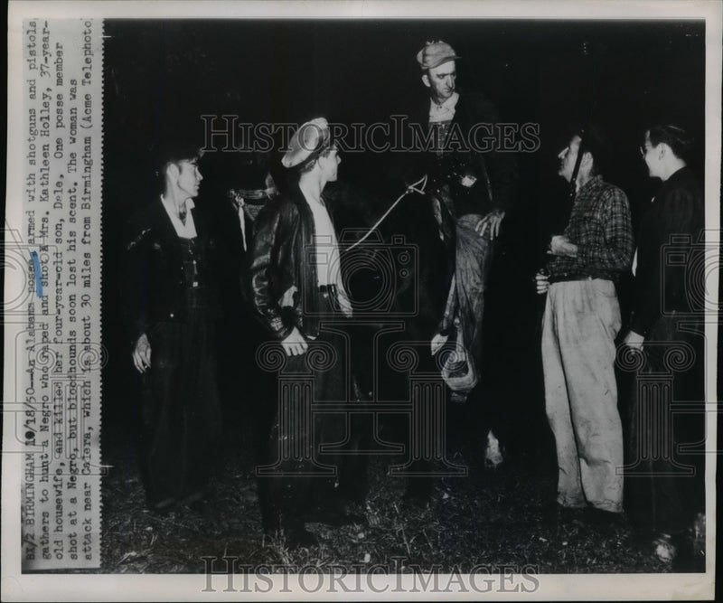 Load image into Gallery viewer, 1950 Press Photo AL Posse Hunts Black Man Over Alleged Rape and Murder
