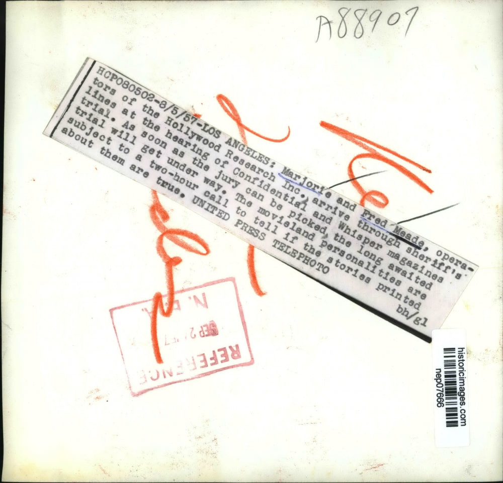 1957 Press Photo Marjorie & Fred Meads Arrive at Confidential & Whisper Hearing