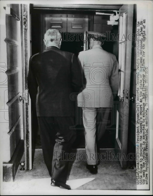 1952 Press Photo President Harry Truman w/ Dwight Eisenhower at White House