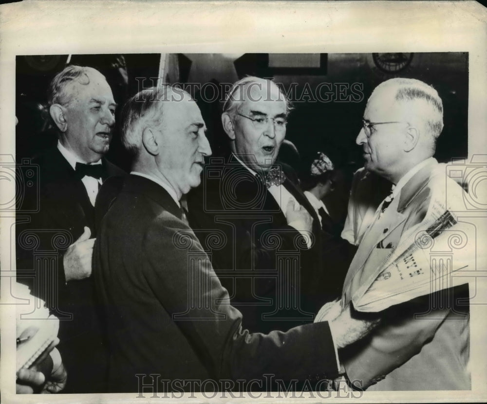 1946 Press Photo President Harry Truman Greets Paris Conferees in Washington