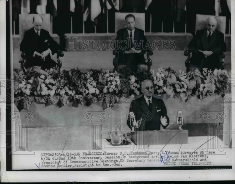 Load image into Gallery viewer, 1955 Press Photo President Harry Truman Addresses United Nations - nep08039
