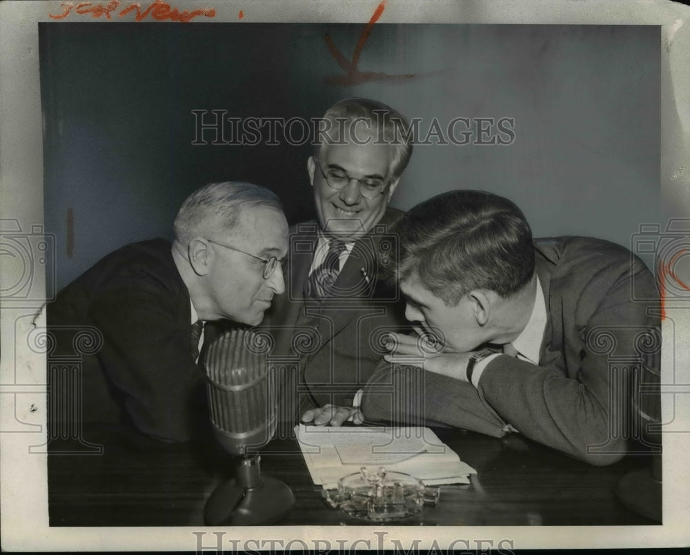 1944 Press Photo Sen Harry Truman & Sen Homer Ferguson with Sen Joseph H. Ball