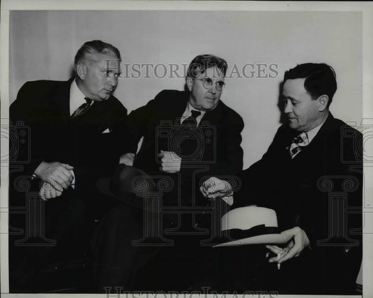 1937 Press Photo Members of Central Labor Council in L.A. D.A.'s Office