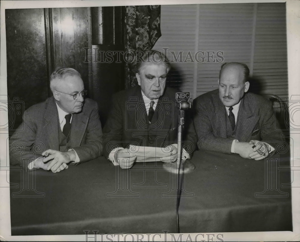 1949 Press Photo John L. Lewis Issues Order to All Mine Workers to Resume Work
