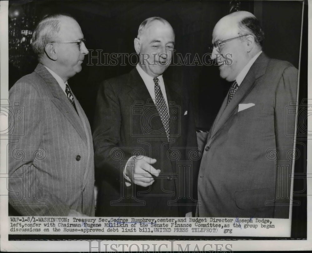 1953 Press Photo George Humphrey, Joseph Dodge Confer w/ Eugene Millikin