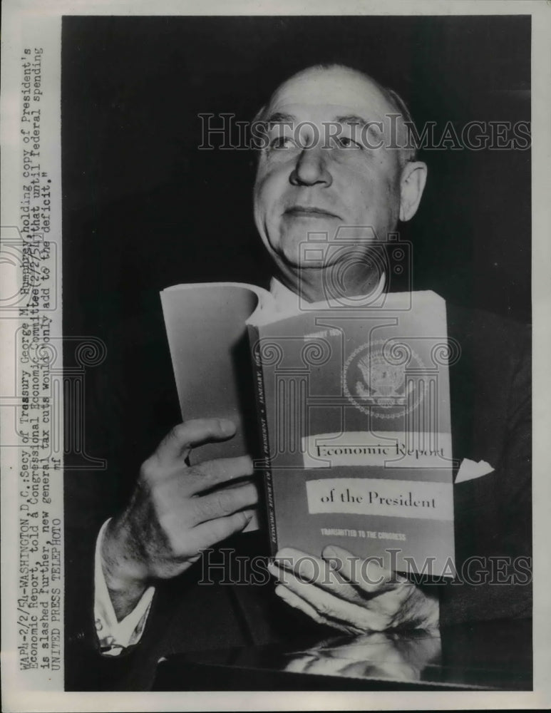 1954 Press Photo George M. Humphrey Talks to Congressional Economics Committee