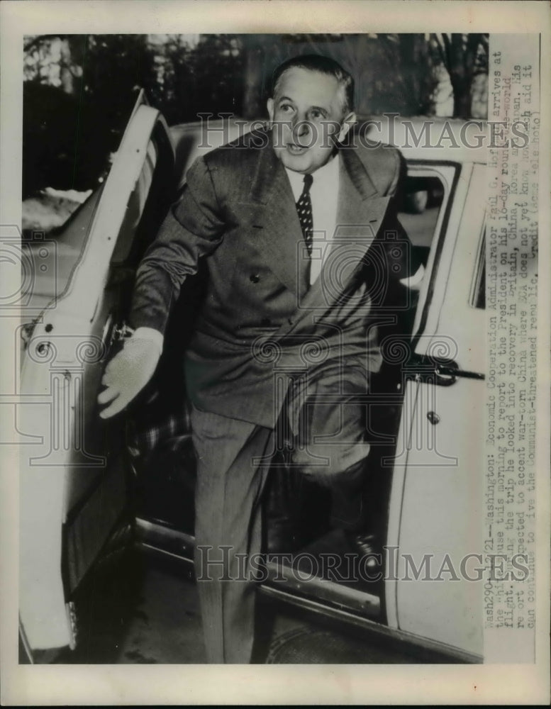 Load image into Gallery viewer, 1948 Press Photo Paul G. Hoffman Arrives at White House to Talk to President
