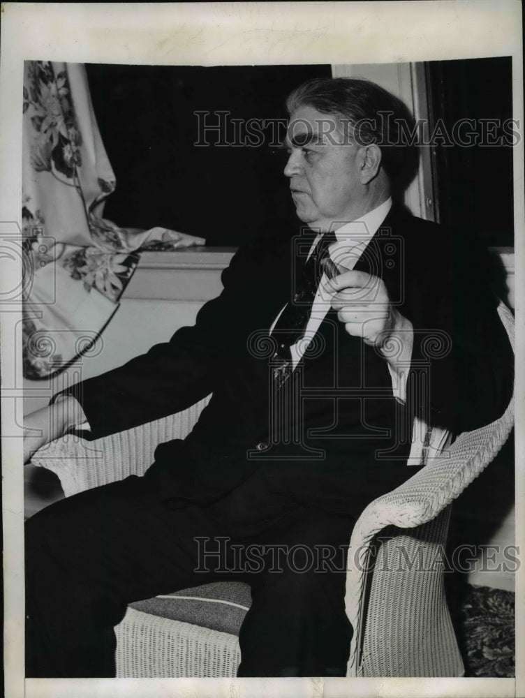 1946 Press Photo John L Lewis Mine Worker's Chief Shown During Press Interview