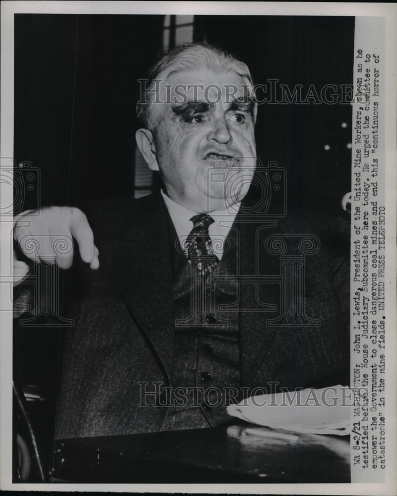 Load image into Gallery viewer, 1952 Press Photo John Lewis Testifies Before House Judiciary Sub-Cmte
