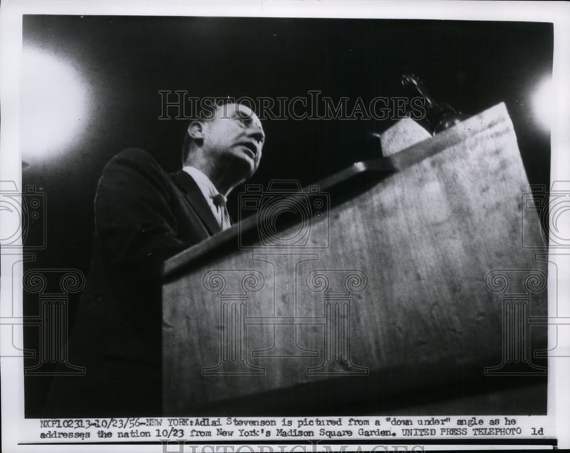 Load image into Gallery viewer, 1956 Press Photo Adlai Stevenson Addresses Nation from NY Madison Square Garden
