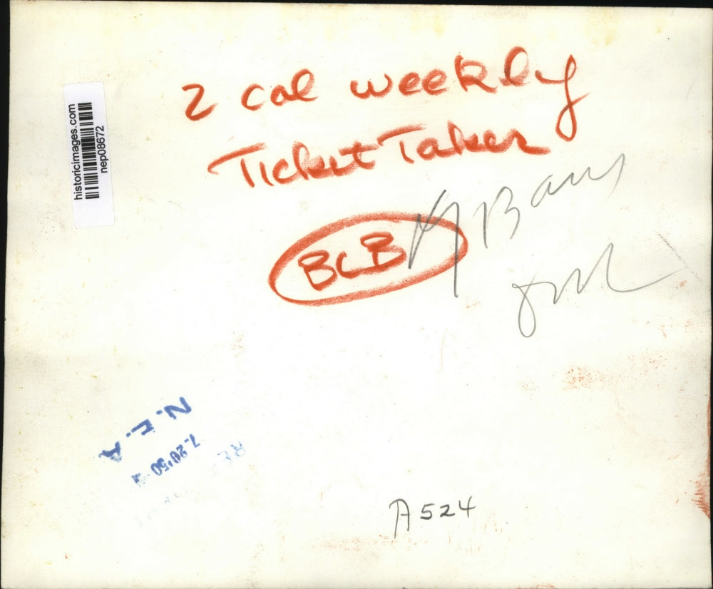 1950 Press Photo Marcel Pinol Busted with 23 Unpaid Traffic Tickets - nep08672