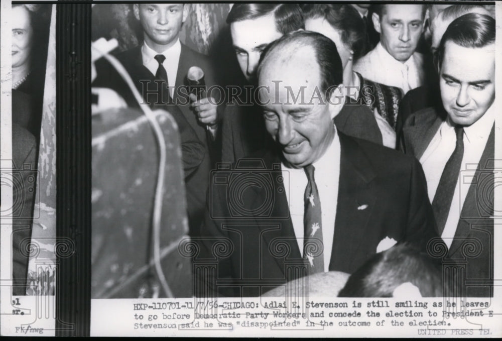 1956 Press Photo Adlai Stevenson Concedes Election Before Dem Party Workers