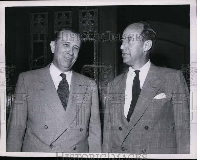 Load image into Gallery viewer, 1954 Press Photo Adlai Stevenson &amp; Oscar Chapman - nep08720
