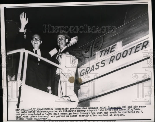 1956 Press Photo Adlai Stevenson & Estes Kefauver Arrive at Midway Airport