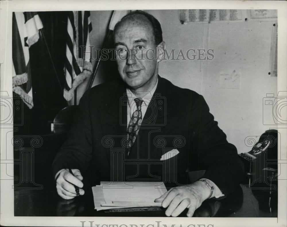 1952 Press Photo Gov Adlai Stevenson - nep08837