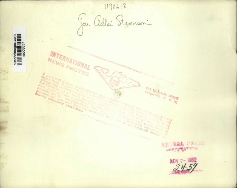 1952 Press Photo Gov Adlai Stevenson - nep08837