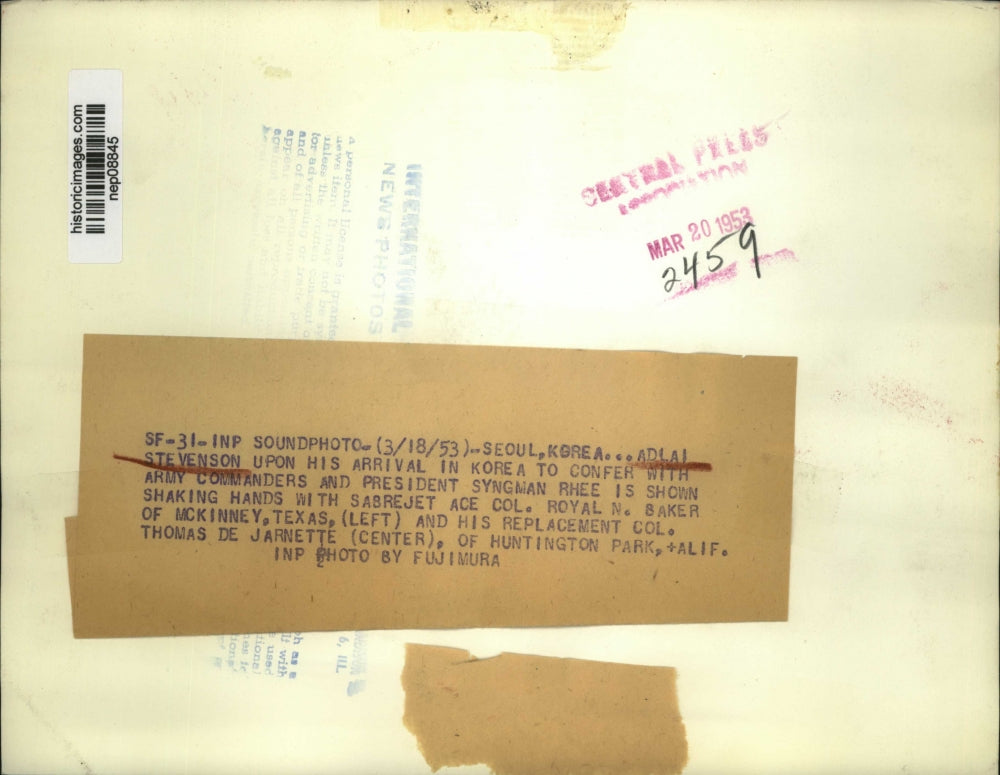 1953 Press Photo Adlai Stevenson Arrives in Korea to Confer with Pres Syngman