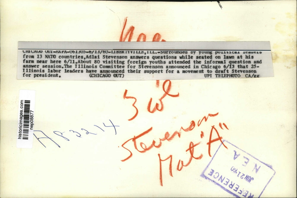 1960 Press Photo Adlai Stevenson & Politicians from 13 NATO Countries At Farm