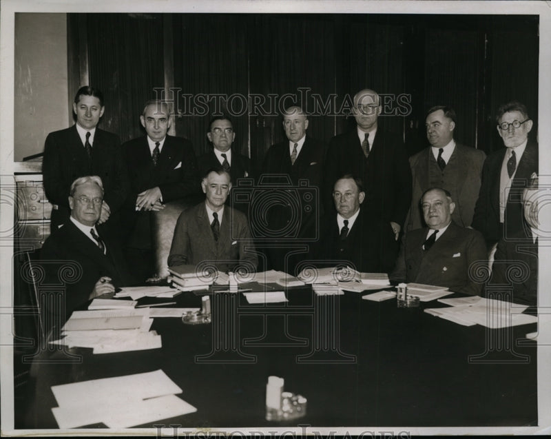 Load image into Gallery viewer, 1935 Press Photo US Senate Foreign Relations Committee - nep08994

