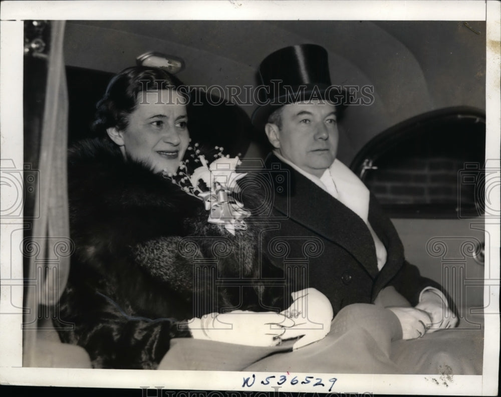 1940 Press Photo Mr & Mrs Robert Jackson en Route to White House Judicial Dinner