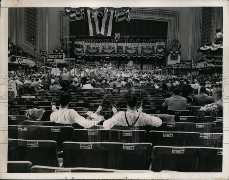 Load image into Gallery viewer, 1948 Press Photo Douglas MacArthur Nomination Republican National Convention
