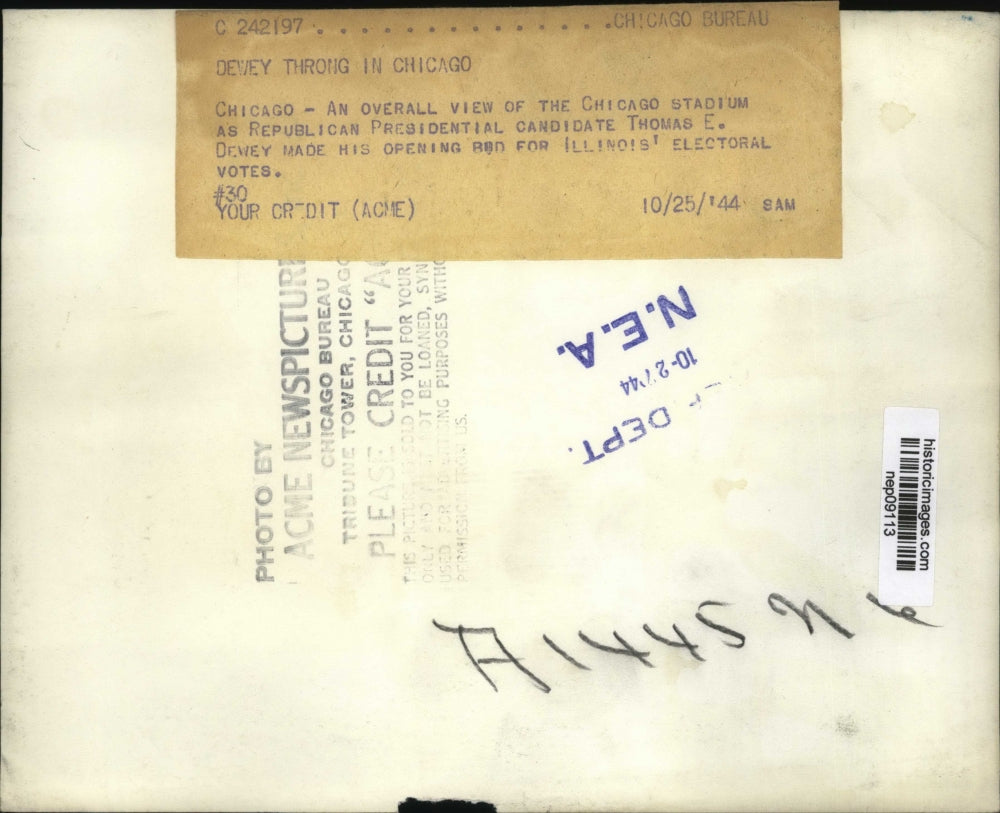 1944 Press Photo Thomas Dewey Republican Pres Candidate at Chicago Stadium