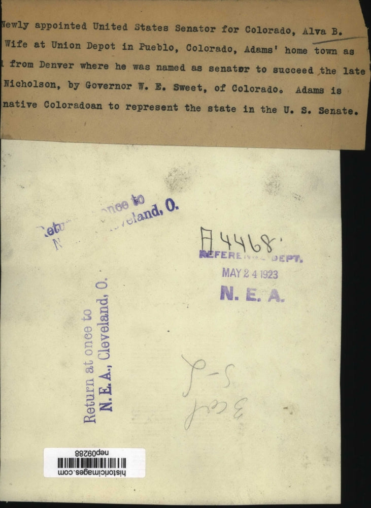 1923 Press Photo New US Sen for CO, Alva B.& Wife at Union Depot in Pueblo