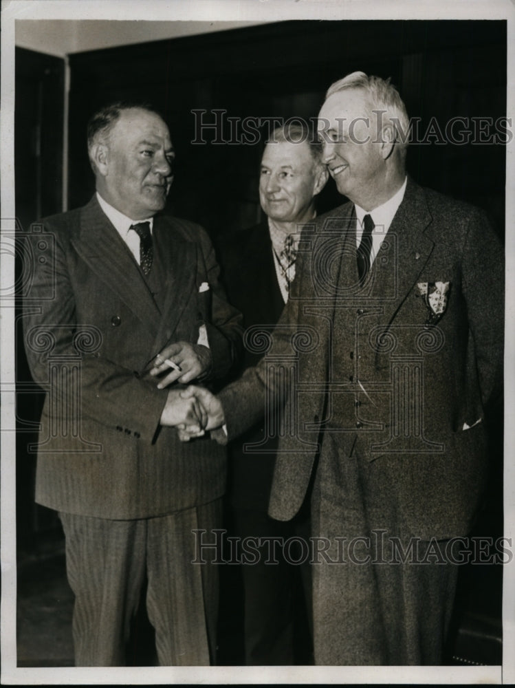 1935 Press Photo Gen Hugh Johnson Testifies Before House Military Committee