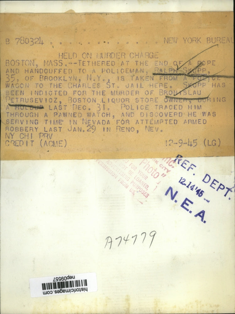 1945 Press Photo Ralph Skopp arrested in Boston for murder of B Petrusevicz