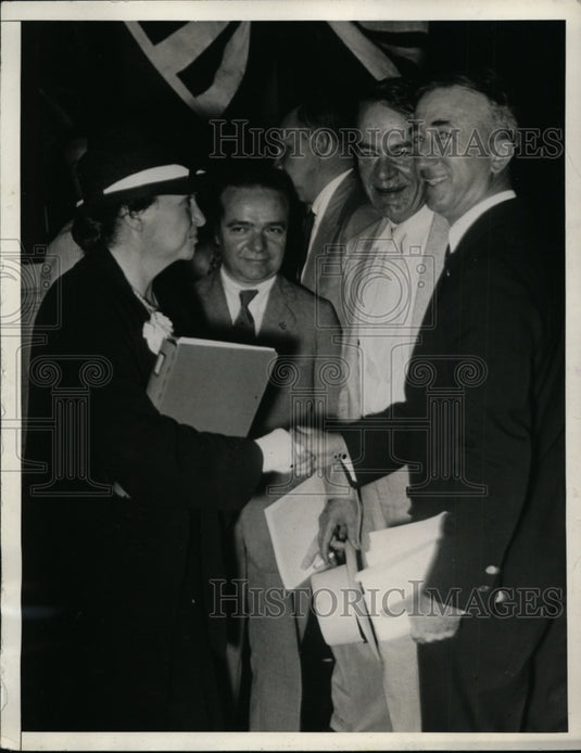 1933 Press Photo Gen Hugh S Johnson Visits Auto Manufacturers in Detroit