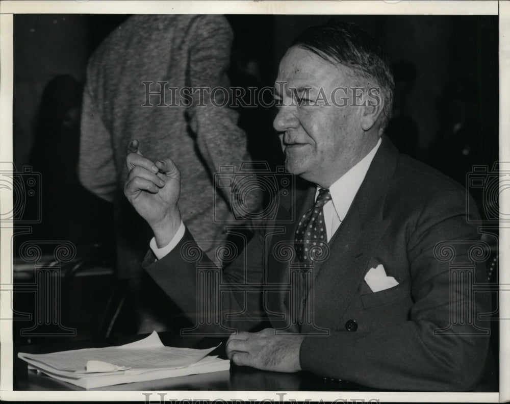 1935 Press Photo Gen Hugh Johnson Testifies Before Senate NRA Probe - nep09841