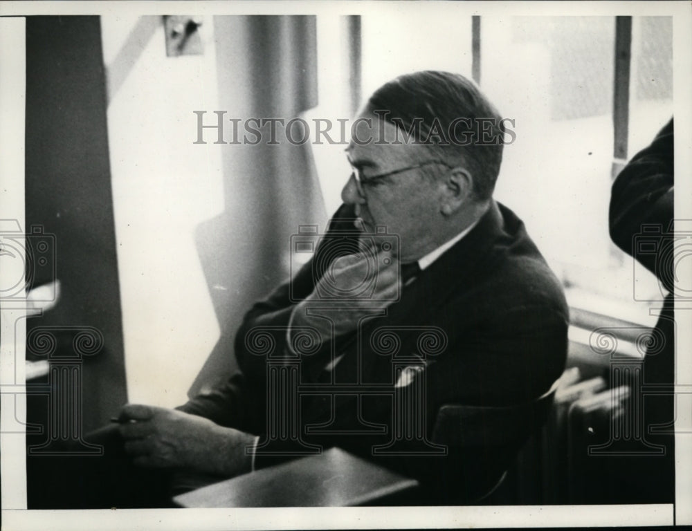 1935 Press Photo Gen Hugh Johnson in Debut as Newspaper Writer in New York