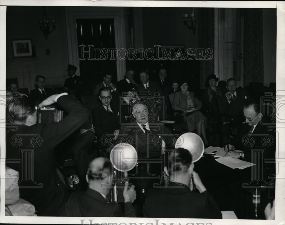 1935 Press Photo General Hugh Johnson Testifies in House Military Affairs Comm