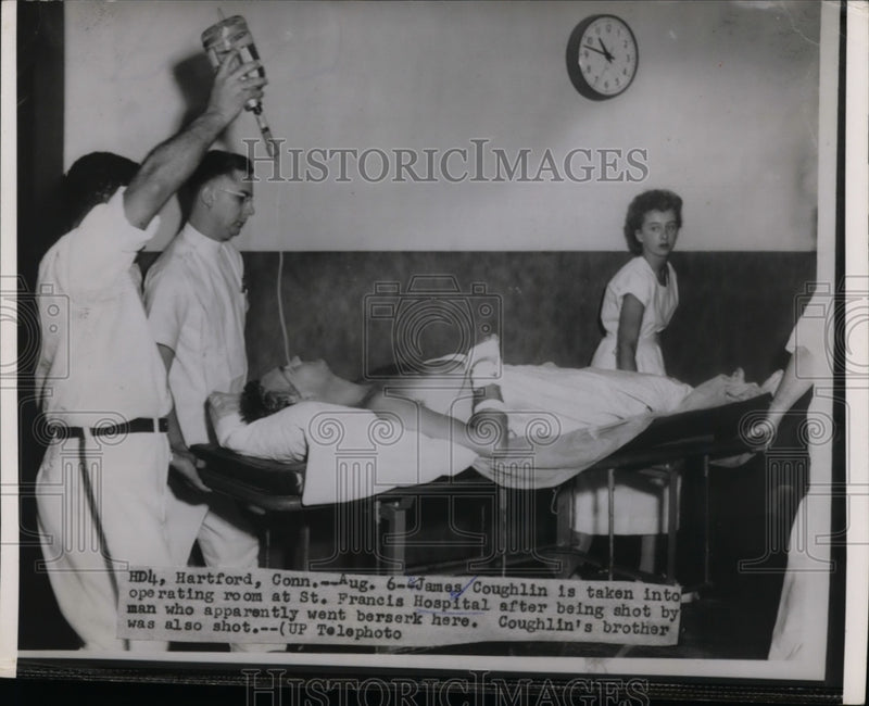Load image into Gallery viewer, 1954 Press Photo James Coughlin Shot in Hartford, Connecticut - nep09863
